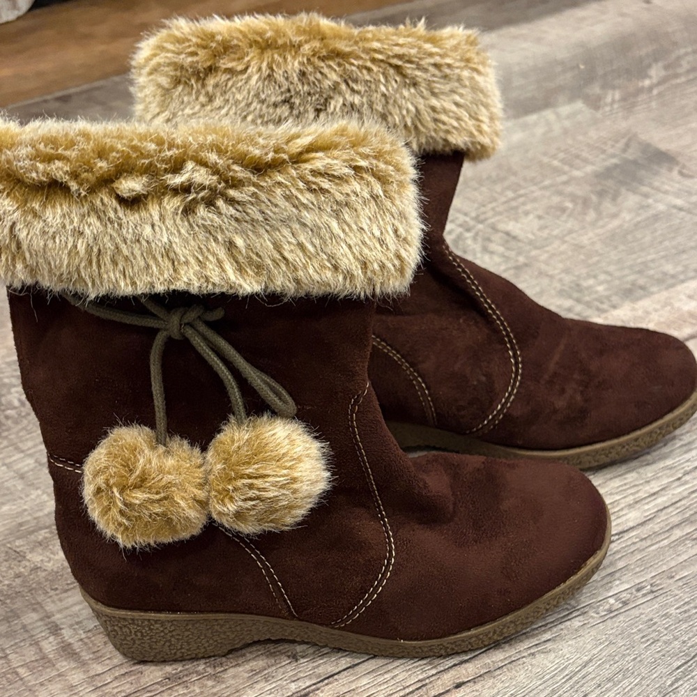 George Brown Kids Boots with Faux Fur Trim